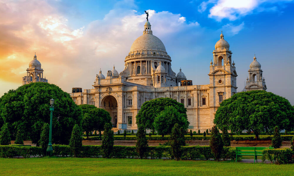 Top 10 Examples Of Colonial Architecture Style Construction 2024   Victoria Memorial%2c India 